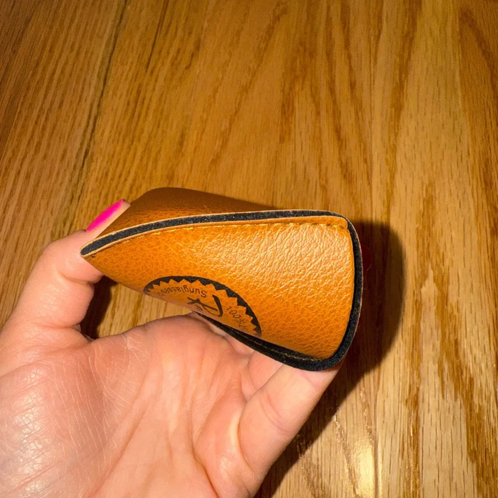 Ray-Ban Tan Sunglasses Holder and Cloth cleaner